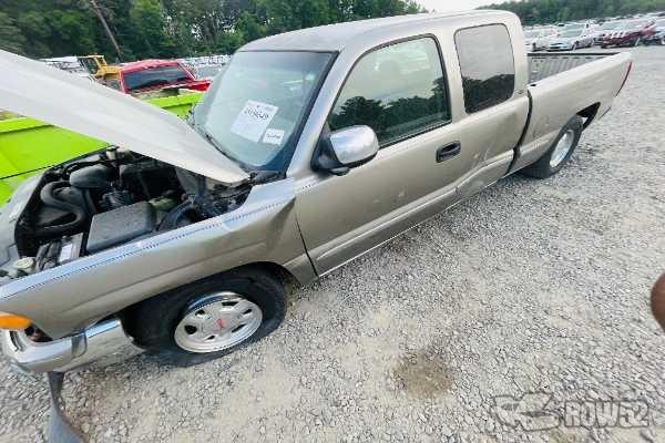 Photo of 2000 GMC Sierra 1500