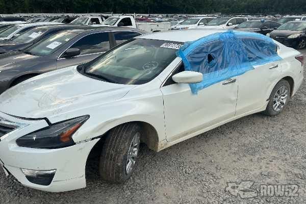 Photo of 2014 Nissan Altima