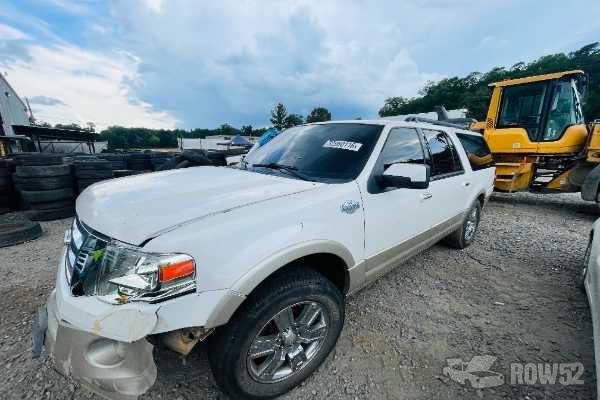 Photo of 2010 Ford Expedition