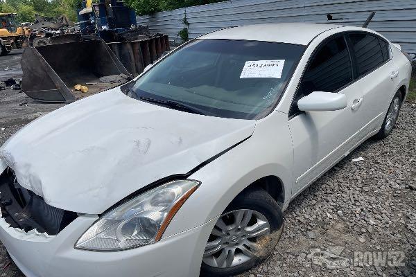 Photo of 2012 Nissan Altima