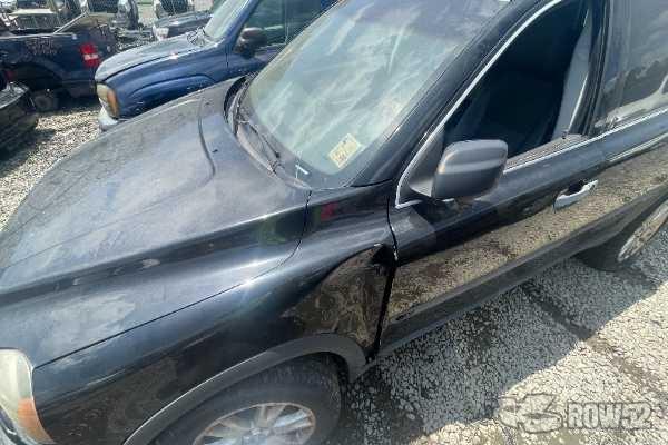 Photo of 2005 Volvo XC90