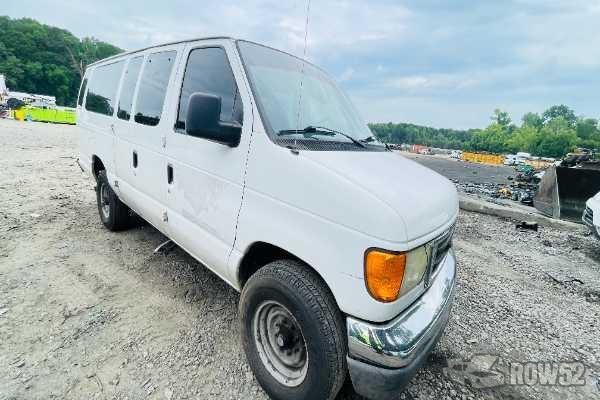 Photo of 2007 Ford Econoline