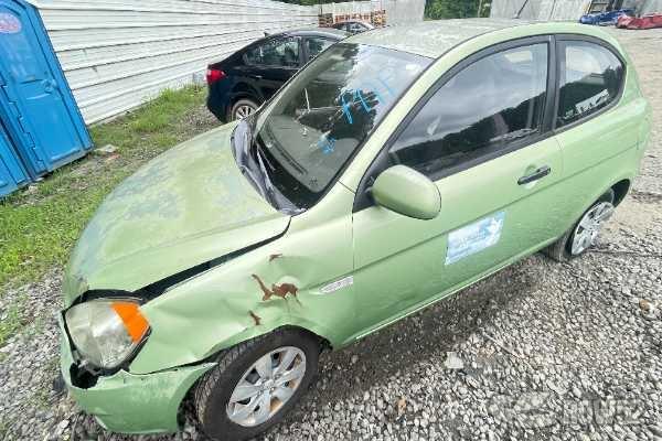 Photo of 2010 Hyundai Accent