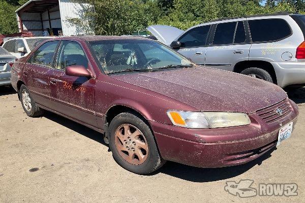 Photo of 1998 Toyota Camry