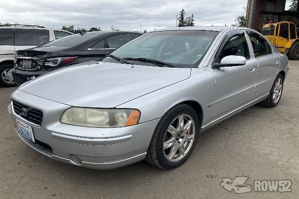 Photo of 2005 Volvo S60