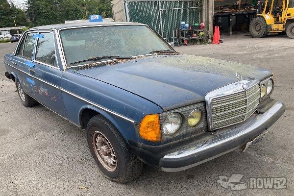 Photo of 1983 Mercedes-Benz 300