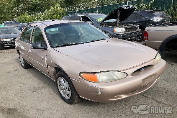 Photo of 1998 Ford Escort