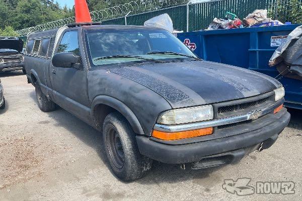 Photo of 1999 Chevrolet S10 Pickup