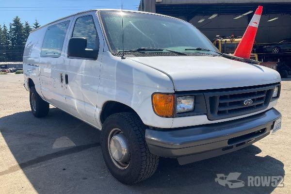 Photo of 2006 Ford Econoline