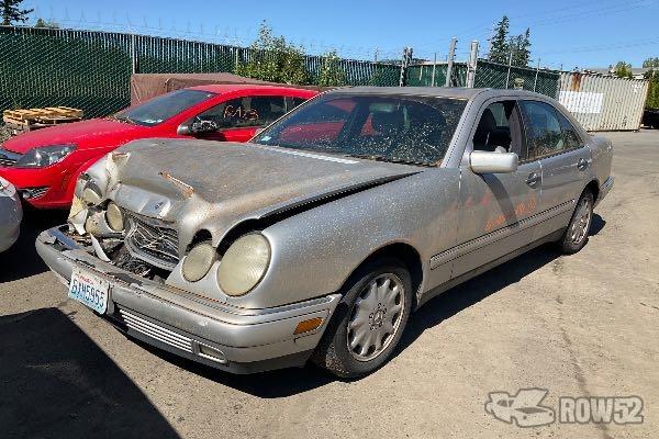 Photo of 1998 Mercedes-Benz E-Class