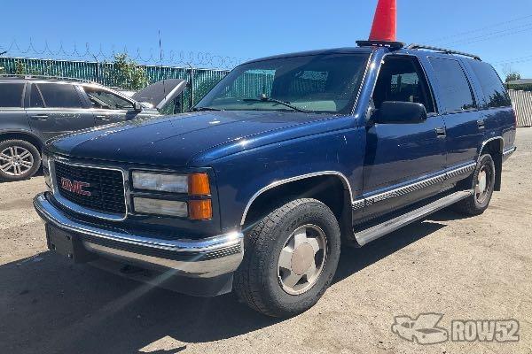 Photo of 1999 GMC Yukon