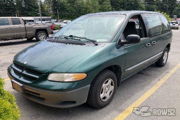 Photo of 1999 Dodge Caravan