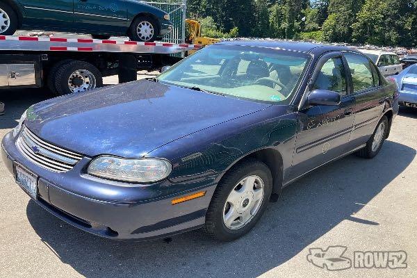 Photo of 2001 Chevrolet Malibu