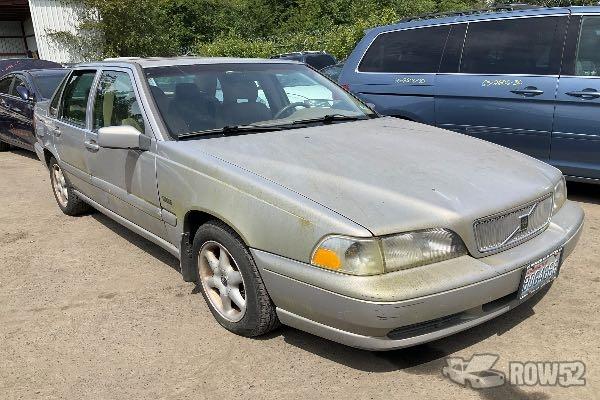Photo of 1998 Volvo S70