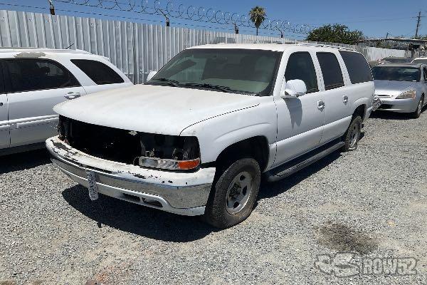 Photo of 2001 Chevrolet Suburban