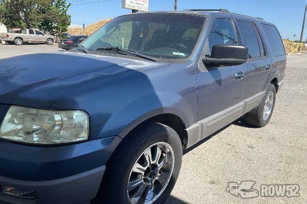 Photo of 2003 Ford Expedition