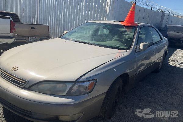 Photo of 1997 Lexus ES 300