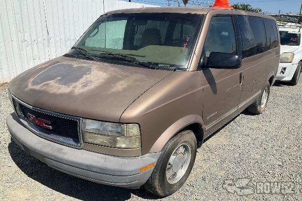 Photo of 1995 GMC Safari