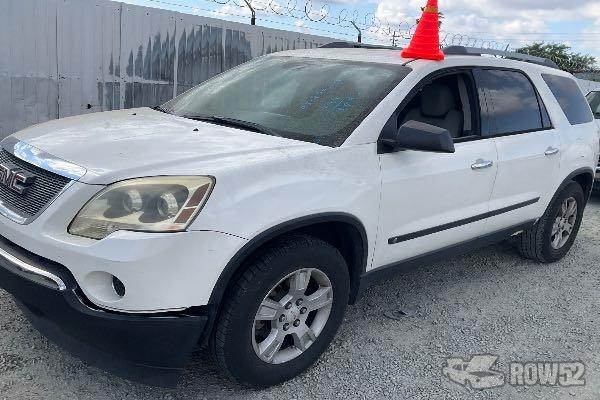 Photo of 2010 GMC Acadia