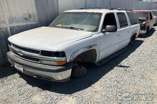 Photo of 2000 Chevrolet Suburban