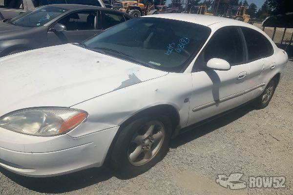 Photo of 2000 Ford Taurus