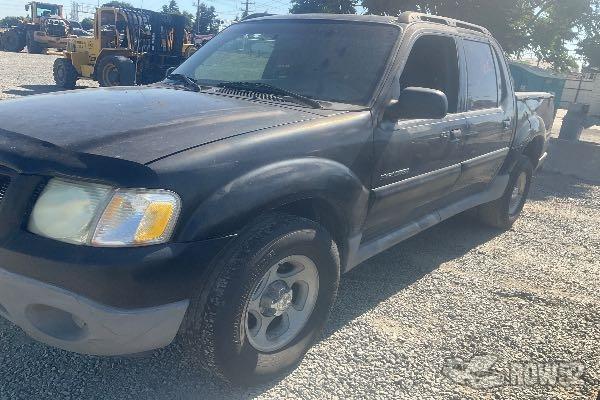 Photo of 2002 Ford Explorer Sport Trac