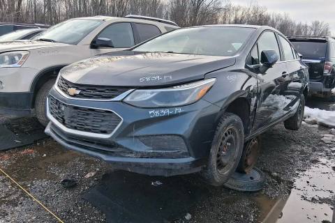 Photo of 2017 Chevrolet Cruze