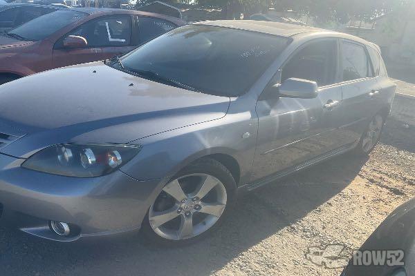 Photo of 2004 Mazda Mazda3