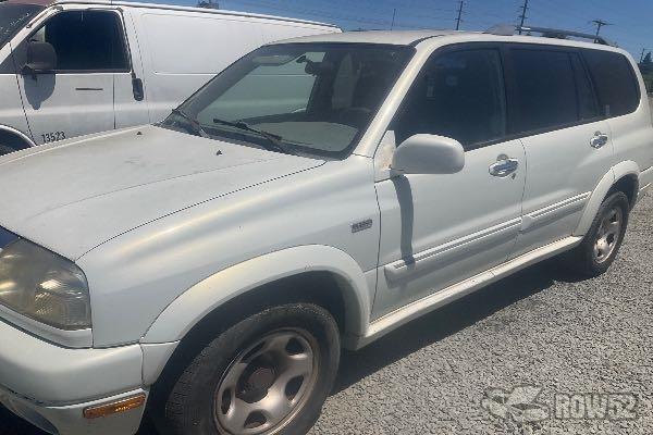 Photo of 2002 Suzuki XL-7