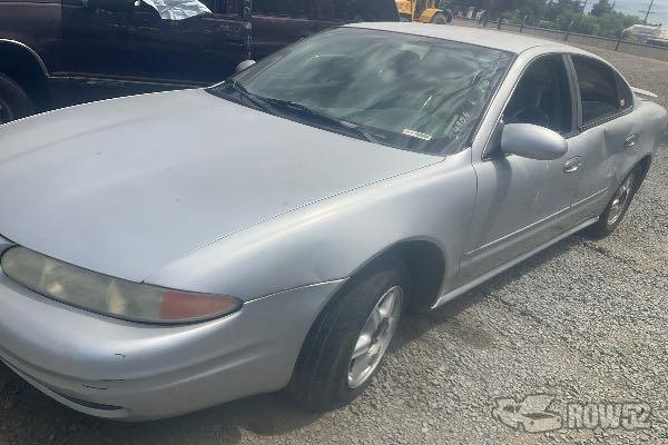 Photo of 2002 Oldsmobile Alero