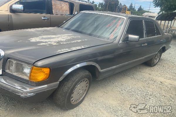 Photo of 1983 Mercedes-Benz 300