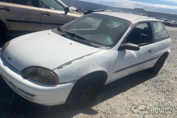 Photo of 2000 Chevrolet Metro