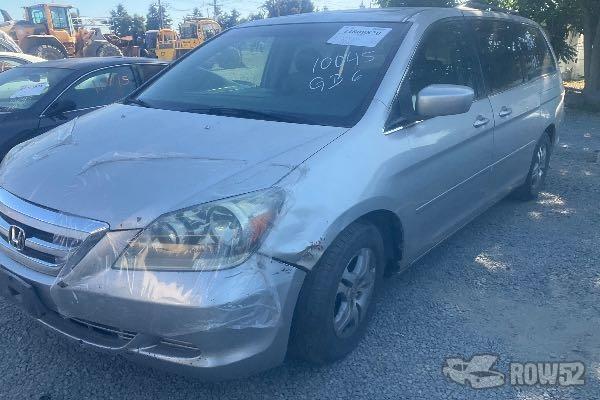 Photo of 2005 Honda Odyssey