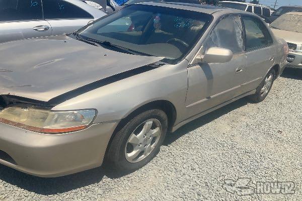 Photo of 2000 Honda Accord