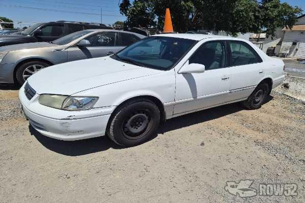 Photo of 2000 Toyota Camry