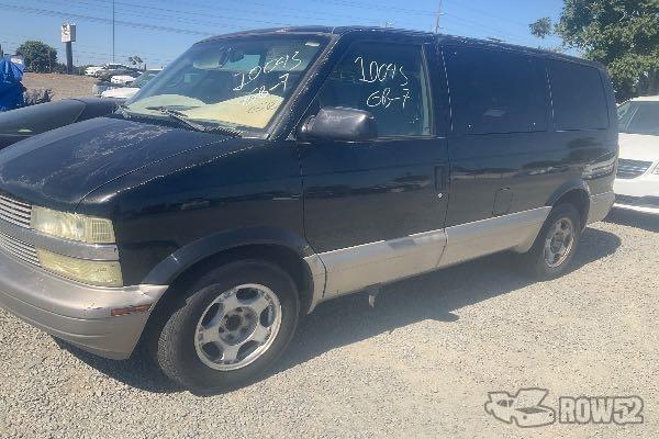Photo of 2005 Chevrolet Astro