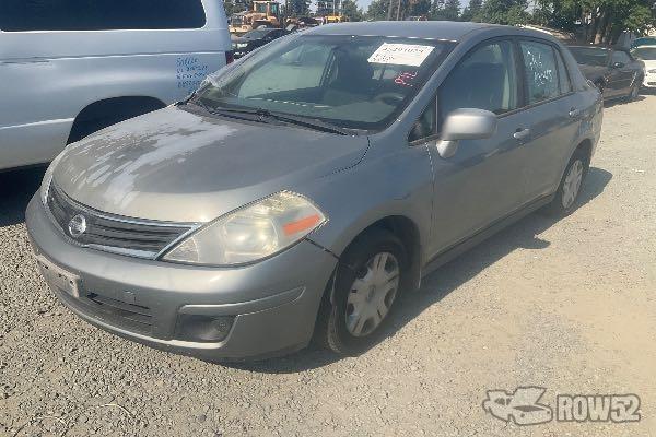 Photo of 2010 Nissan Versa