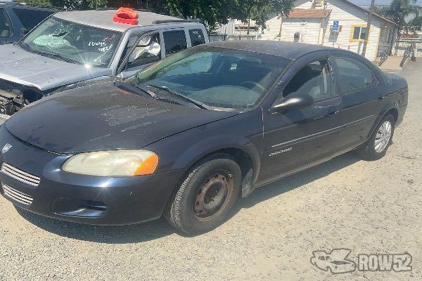 Photo of 2001 Dodge Stratus