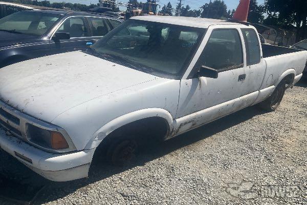 Photo of 1996 Chevrolet S10 Pickup