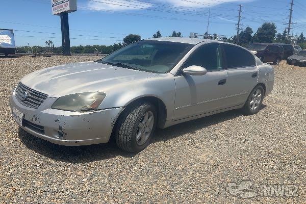Photo of 2005 Nissan Altima