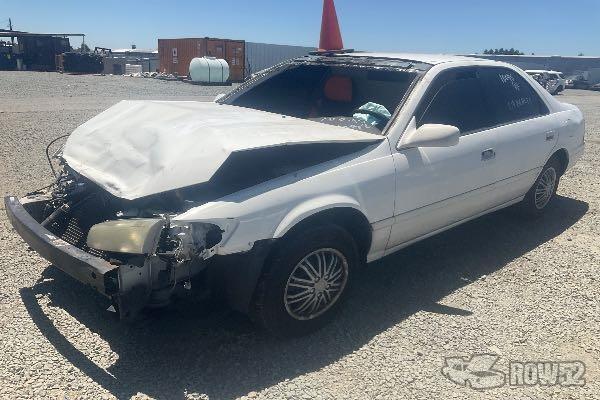 Photo of 2000 Toyota Camry