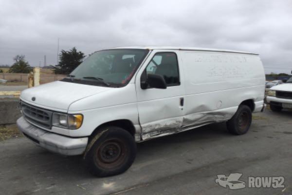 Photo of 2000 Ford Econoline