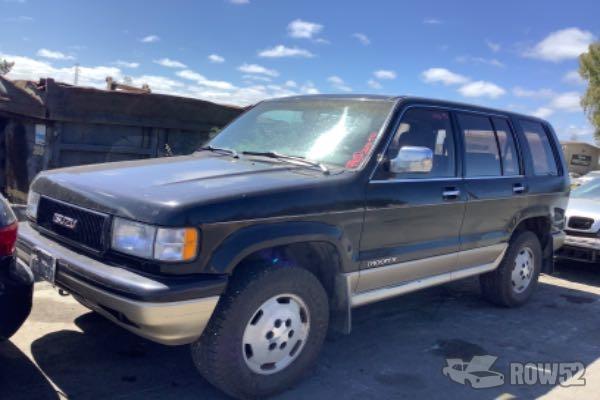 Photo of 1992 Isuzu Trooper