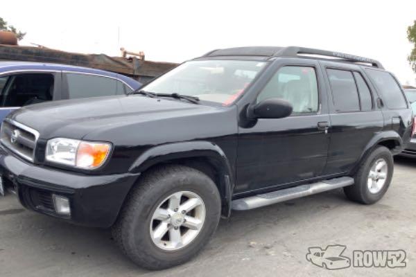 Photo of 2004 Nissan Pathfinder