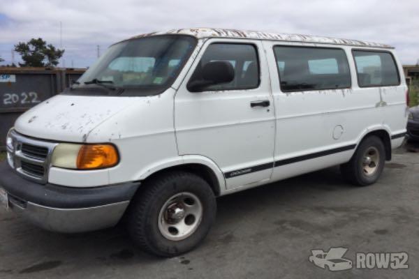 Photo of 2002 Dodge Ram Wagon
