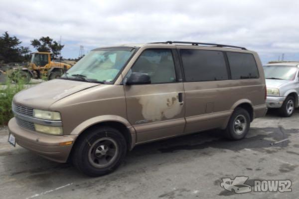 Photo of 2001 Chevrolet Astro