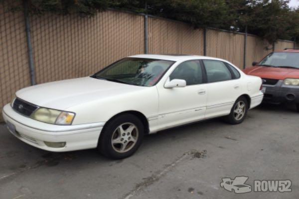 Photo of 1998 Toyota Avalon