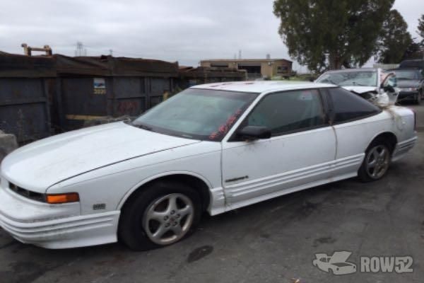 Photo of 1994 Oldsmobile Cutlass Supreme