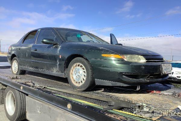 Photo of 2000 Saturn LS