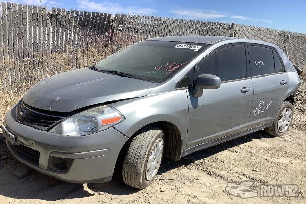 Photo of 2011 Nissan Versa